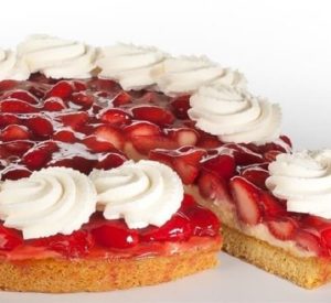 Aardbeienvlaai HW met slagroom - half