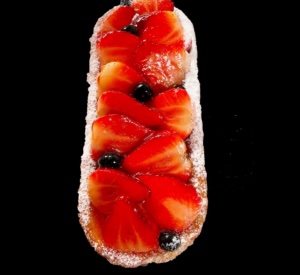 Aardbeien slof 5/6 pers met slagroom